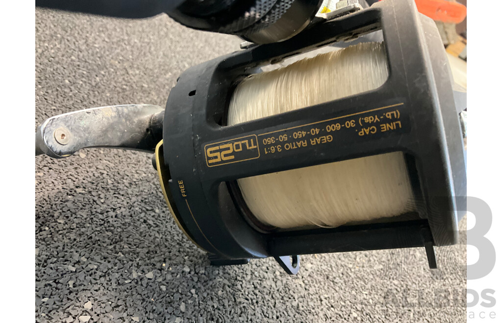 SHIMANO AQUA TIP Fishing Rod with SHIMANO TLD25 Reel