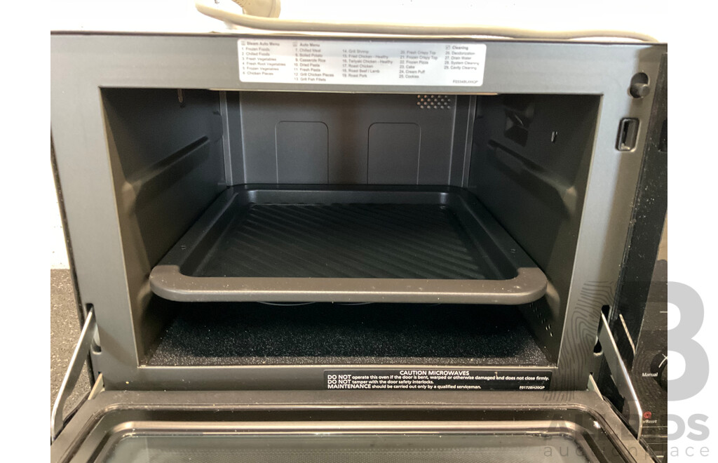 PANASONIC (NN-DS596B) Microwave Oven