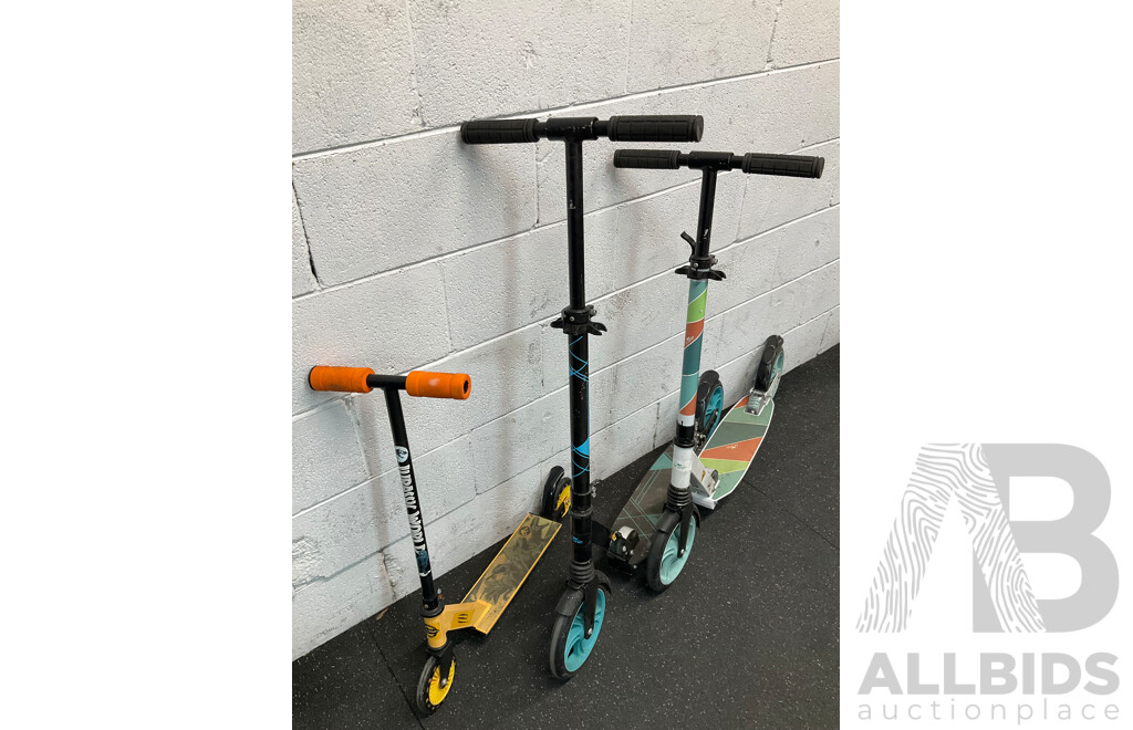 Kids Scooters - Lot of 3