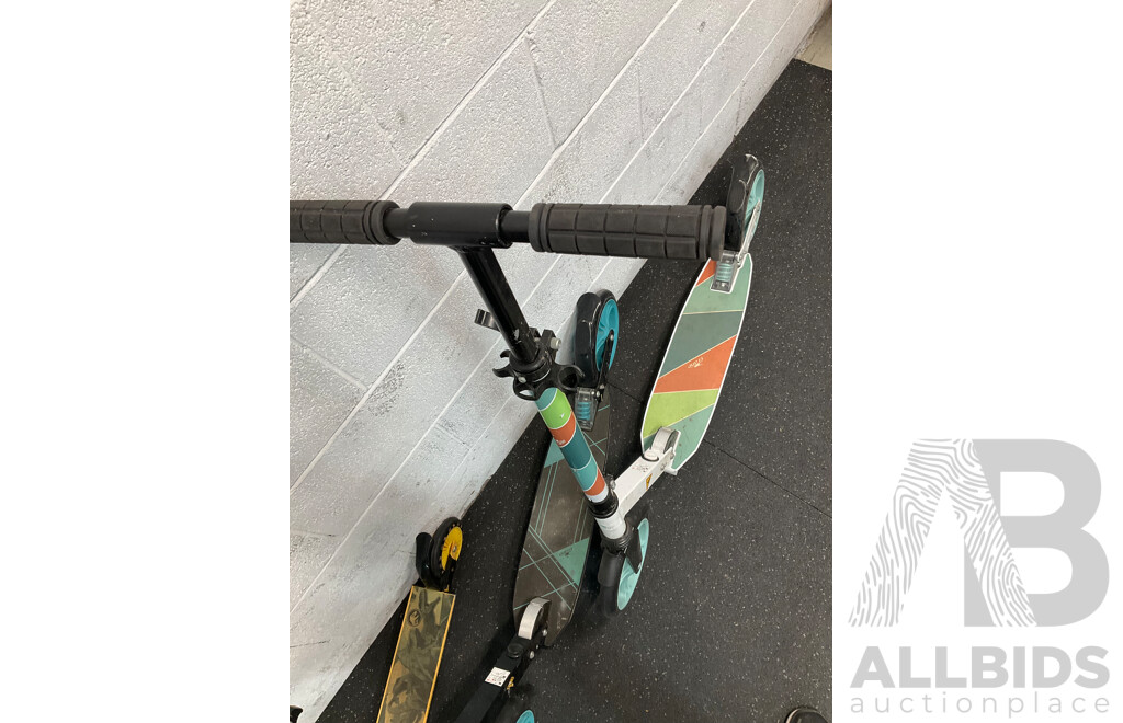 Kids Scooters - Lot of 3