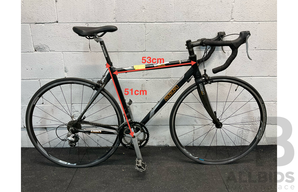 DIAMONDBACK Interval Racing Road Bike