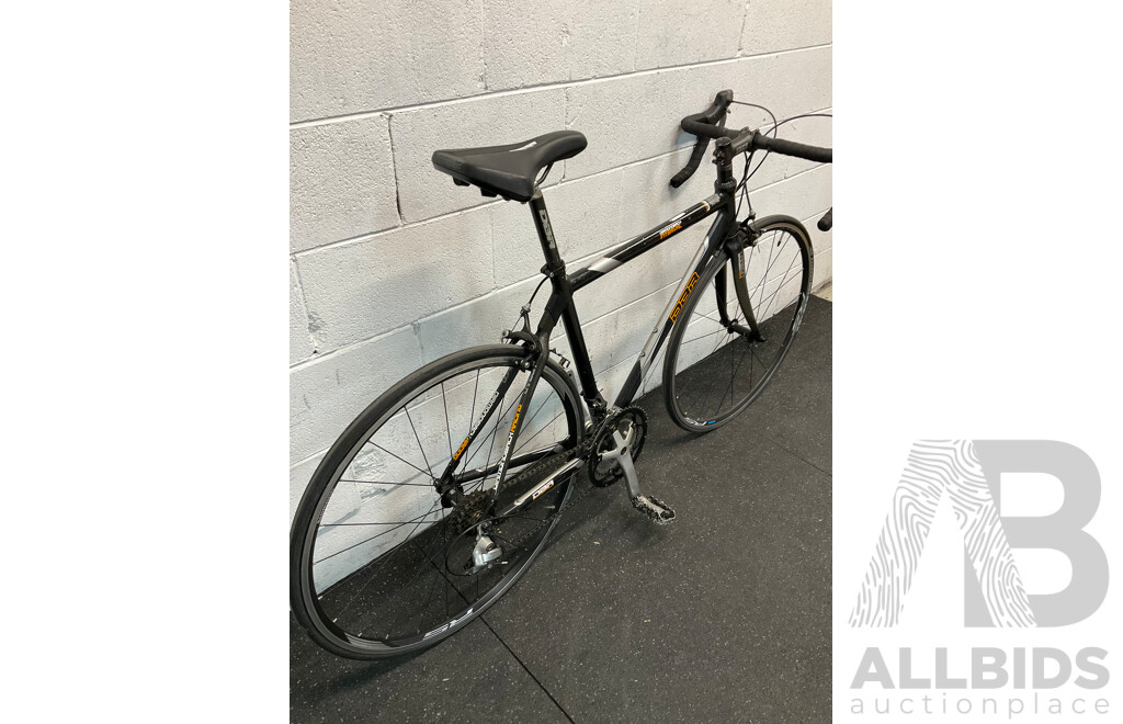 DIAMONDBACK Interval Racing Road Bike