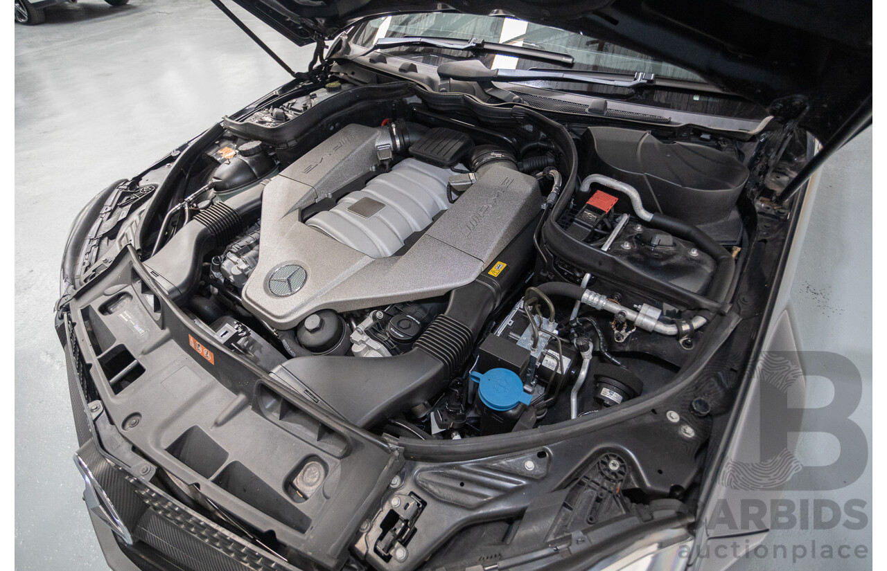 11/2011 Mercedes Benz C63 AMG W204 MY11 4d Sedan Magnetite Black Metallic V8 6.3L