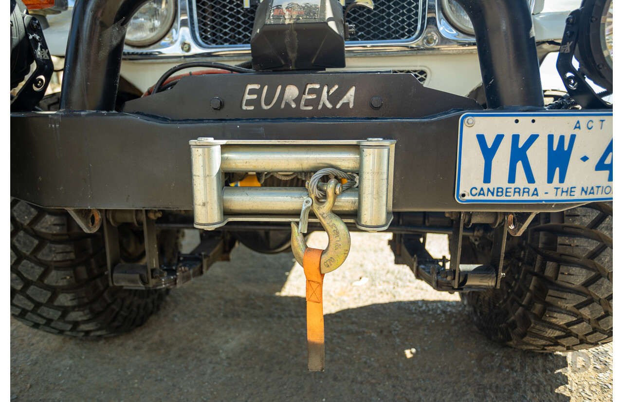 11/1977 Toyota Landcruiser SWB FJ40 (4x4) 2d Softtop White 4.2L