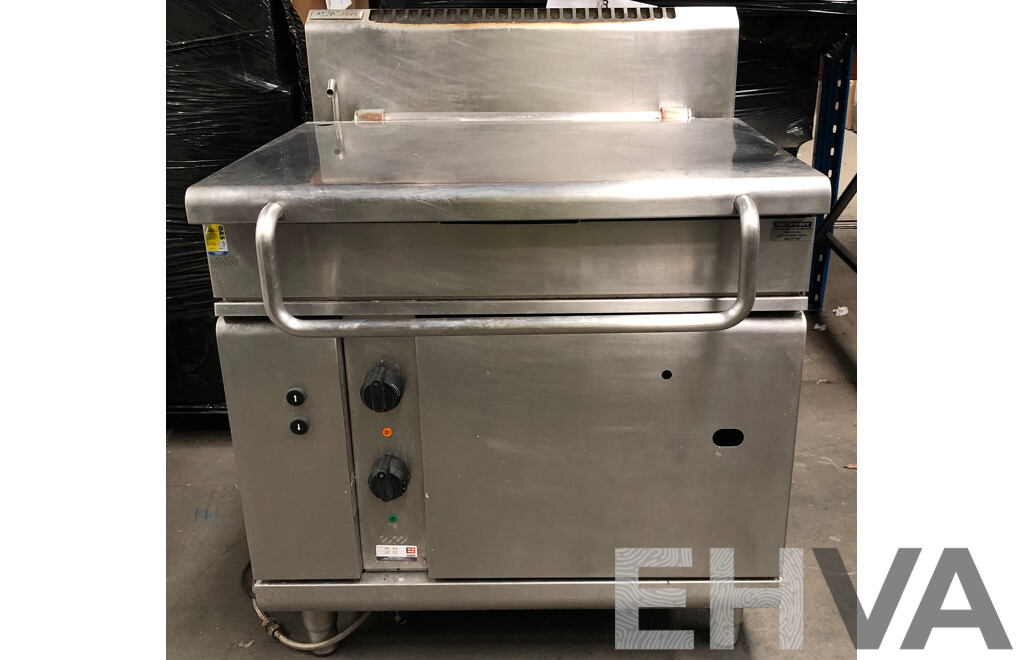 Waldorf Natural Gas 100 Litre Bratt Pan