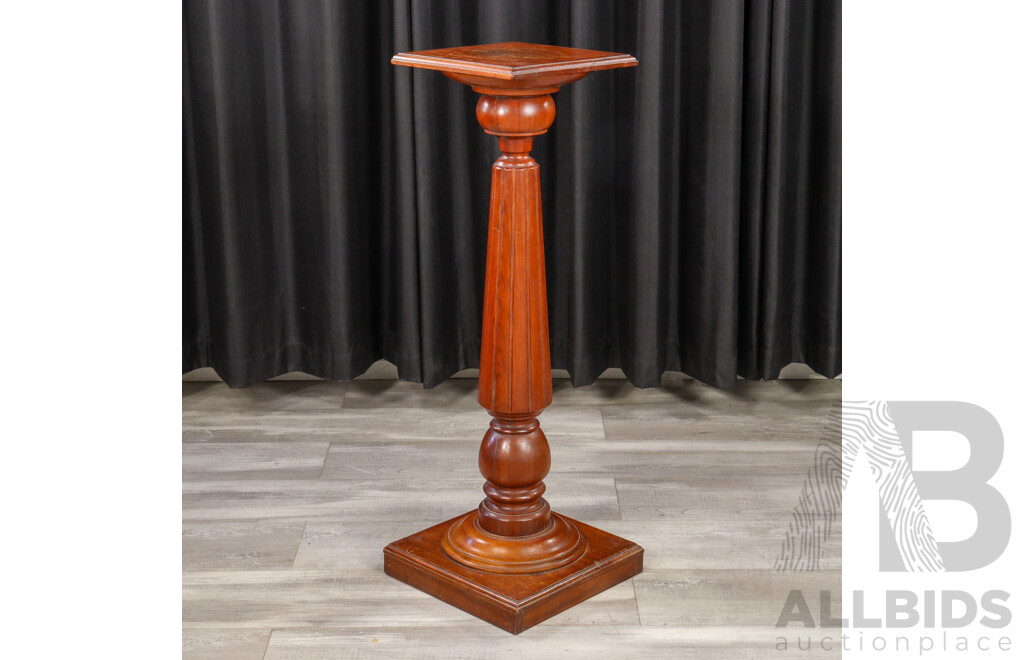 Late Edwardian Mahogany Pedestal