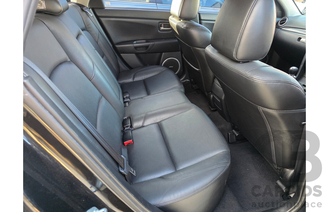 5/2005 Mazda Mazda3 SP23 BK 4d Sedan Black 2.3L