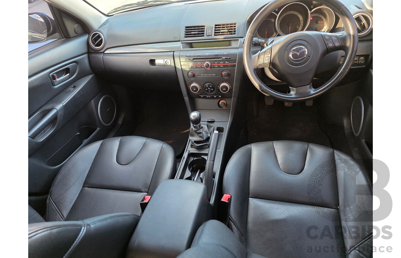 5/2005 Mazda Mazda3 SP23 BK 4d Sedan Black 2.3L