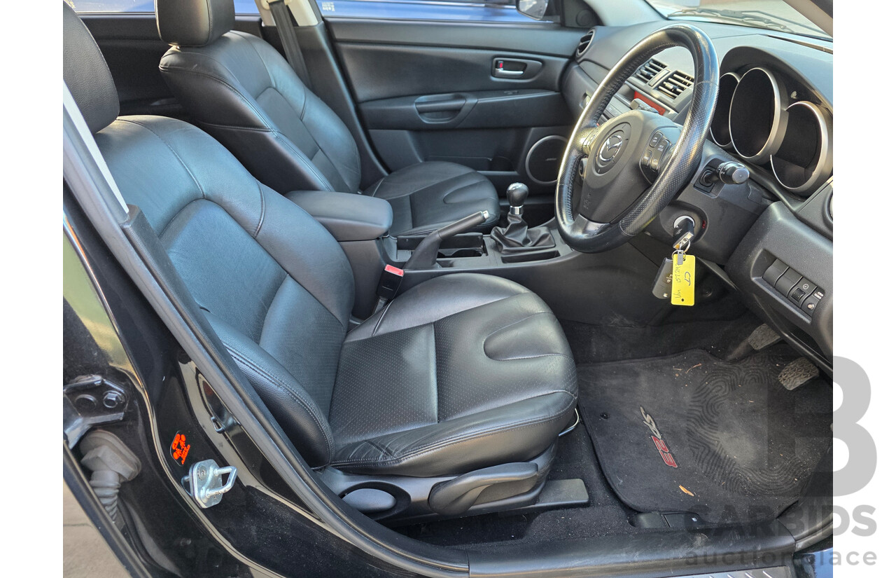 5/2005 Mazda Mazda3 SP23 BK 4d Sedan Black 2.3L