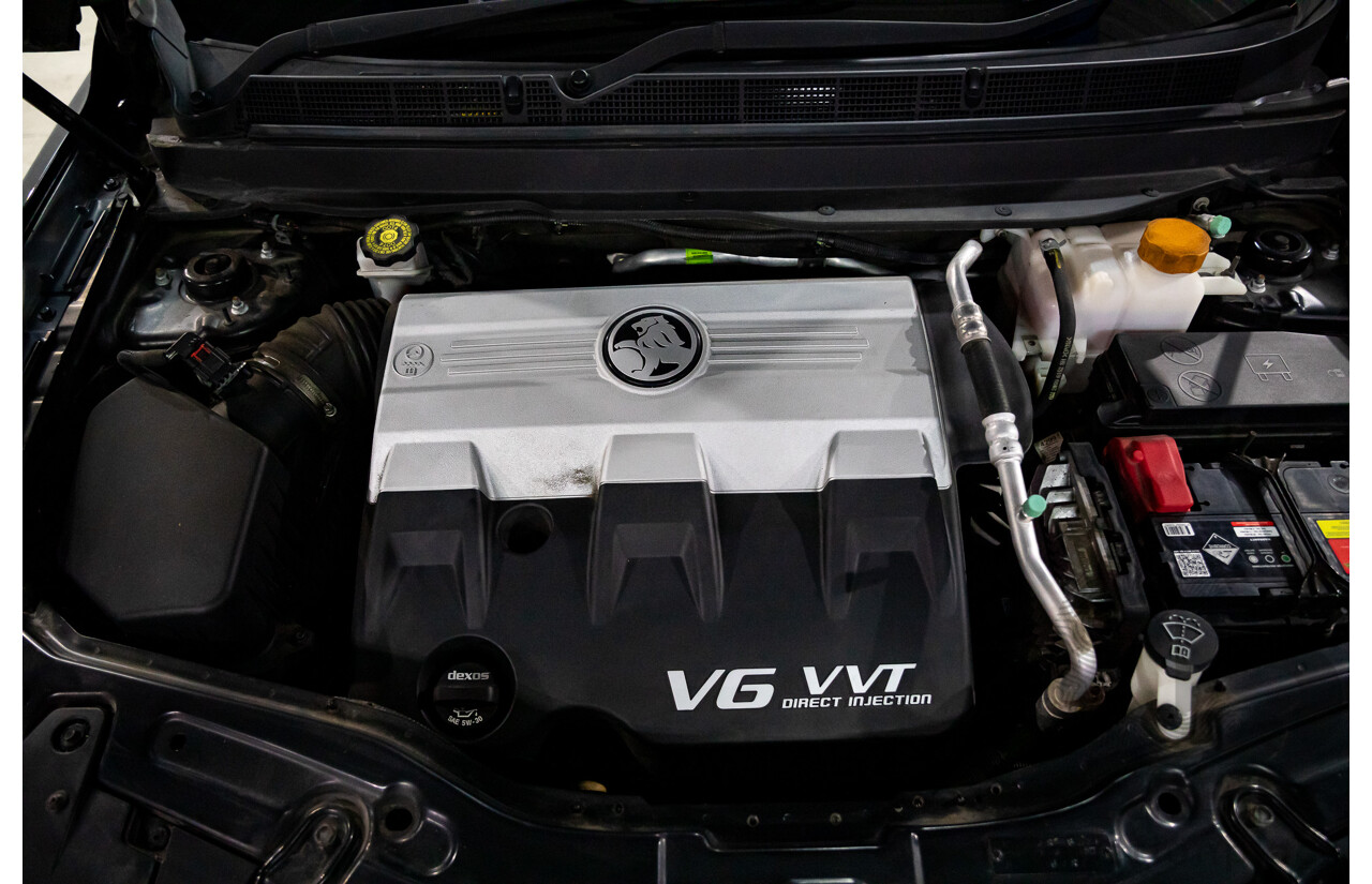 11/2013 Holden Captiva 7 LX (AWD) CG MY13 4d Wagon Carbon Flash Metallic V6 3.0L - 7 Seater