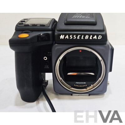 Hasselblad H6D-400c MS Multi-Shot Medium Format DSLR Camera Body