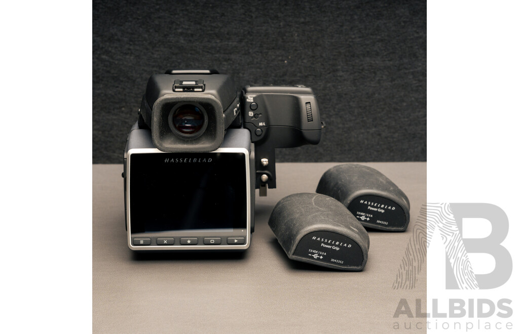 Hasselblad H6D-400c MS Multi-Shot Medium Format DSLR Camera Body