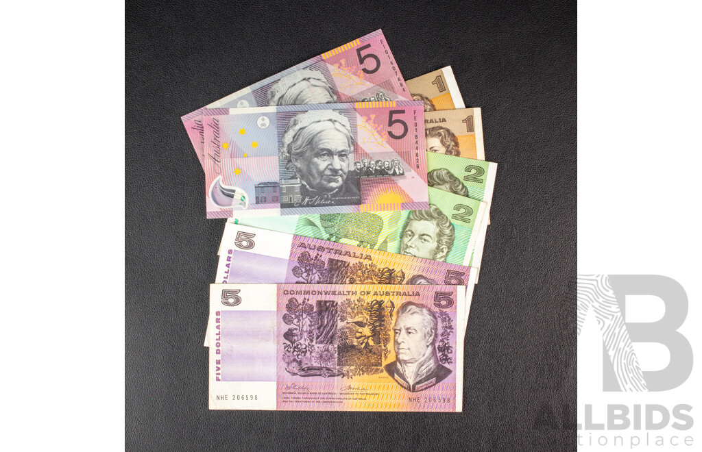 Collection of Australian Banknotes Including Four 1972 Five Dollar Notes Including 1972 Phillips/Wheeler R204, 1976 Knight/Wheeler R206a, Two 1997 Macfarlane/Evans, 1985 Two Dollars Johnston/Fraser R89...........