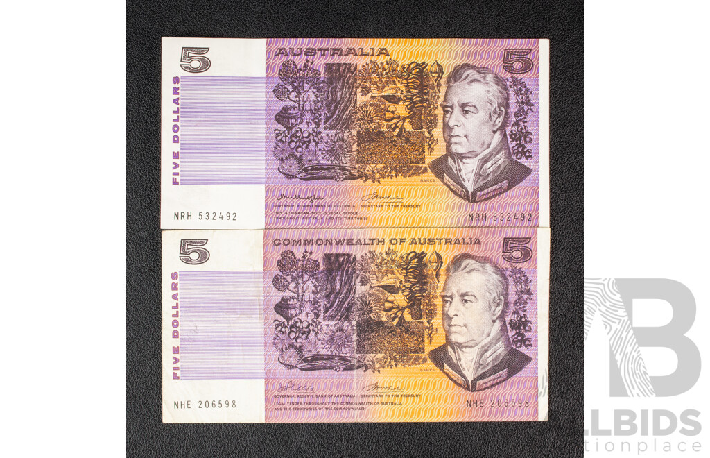 Collection of Australian Banknotes Including Four 1972 Five Dollar Notes Including 1972 Phillips/Wheeler R204, 1976 Knight/Wheeler R206a, Two 1997 Macfarlane/Evans, 1985 Two Dollars Johnston/Fraser R89...........