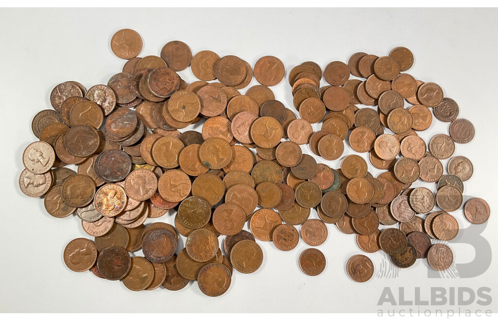 Collection of Australian KGV/KGVI/QE2 Pennies Spanning 1927 to 1964 and Half Pennies Spanning 1914 to 1964