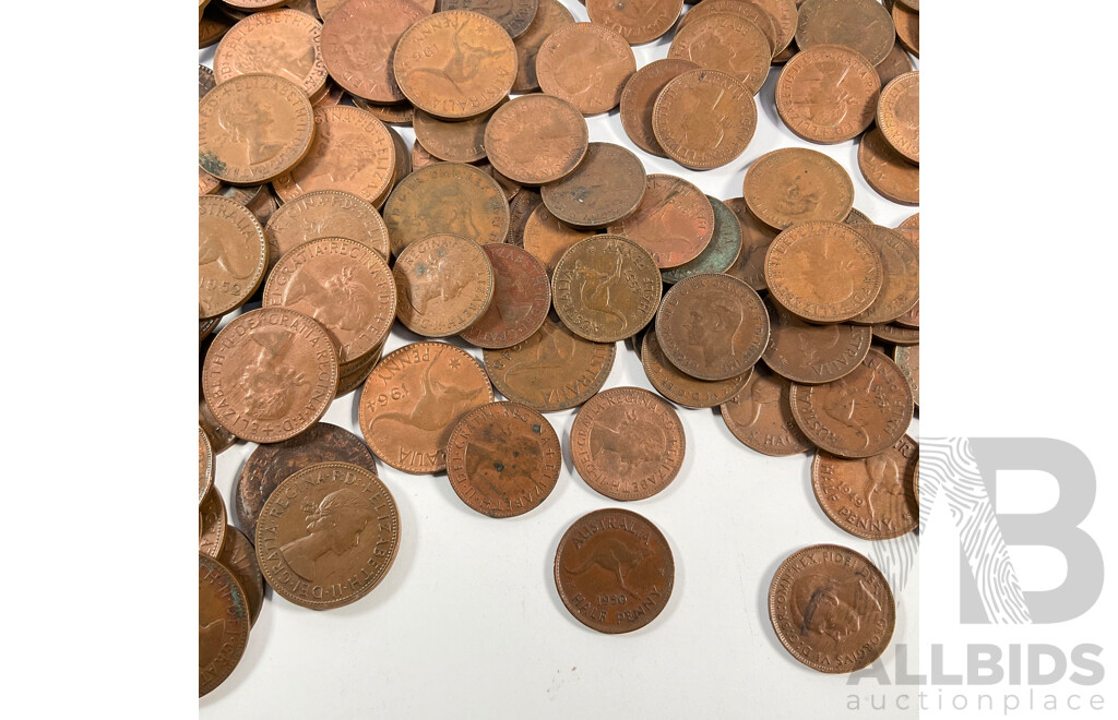 Collection of Australian KGV/KGVI/QE2 Pennies  Spanning 1927 to 1964 and Half Pennies Spanning 1914 to 1964