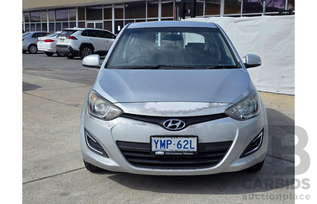 3/2014 Hyundai i20 Active PB MY14 3d Hatchback Silver  1.4L