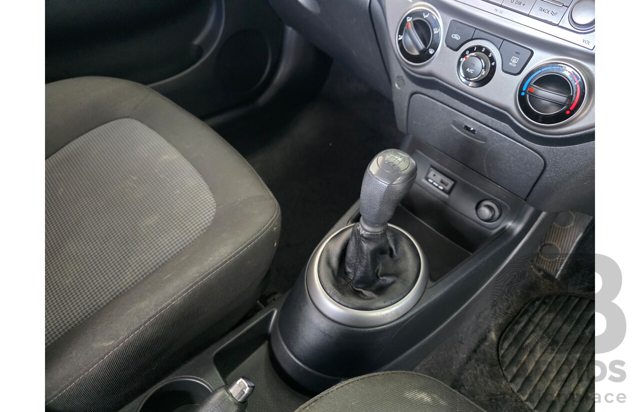 3/2014 Hyundai i20 Active PB MY14 3d Hatchback Silver  1.4L