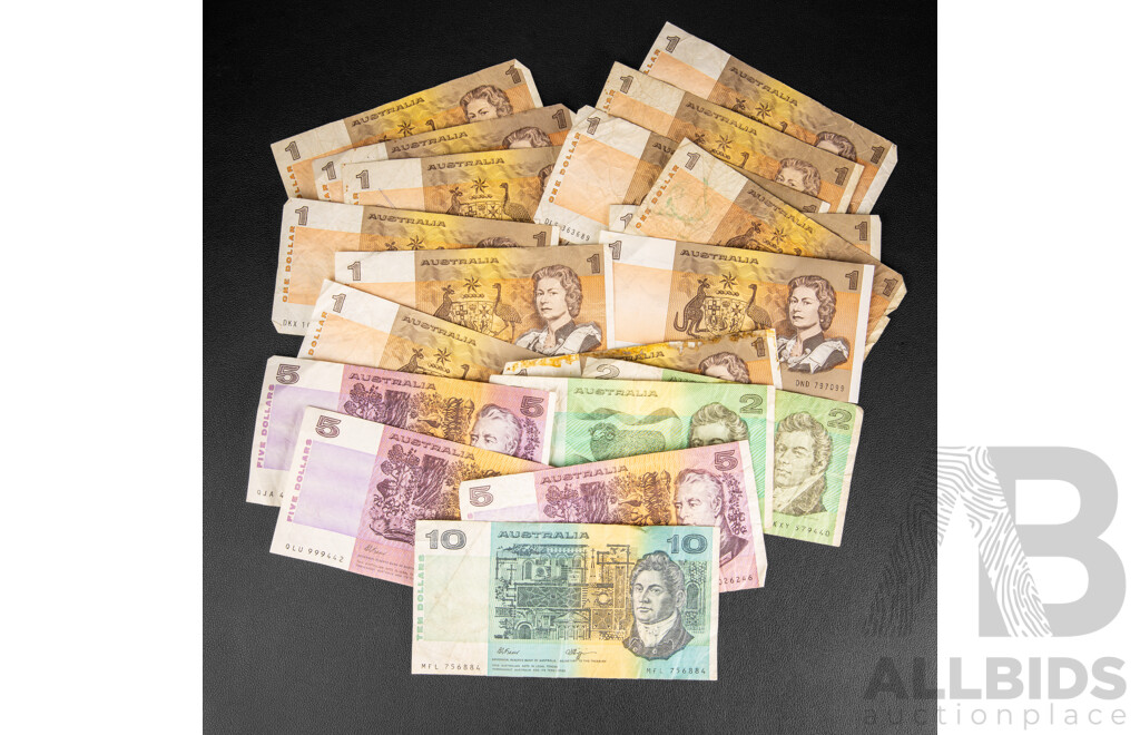 Collection of Australian Banknotes Including 1989 Ten Dollar, Johnston/Higgins, Three 1991 Five Dollars Fraser/Cole, Two 1985 Two Dollars, Johnston/Fraser, Thirteen 1982 One Dollars, Johnston/Stone