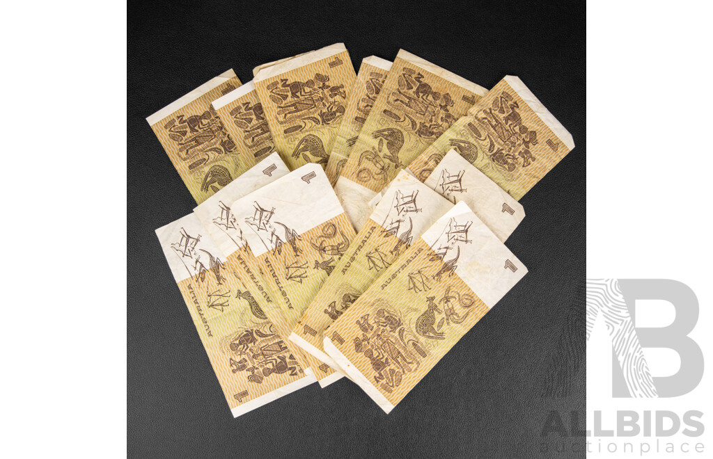 Collection of Australian Banknotes Including 1989 Ten Dollar, Johnston/Higgins, Three 1991 Five Dollars Fraser/Cole, Two 1985 Two Dollars, Johnston/Fraser, Thirteen 1982 One Dollars, Johnston/Stone