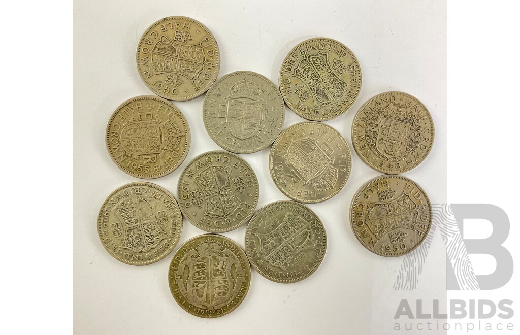 Collection of United Kingdom Half Crowns Including Silver 1921, 1929, 1934
