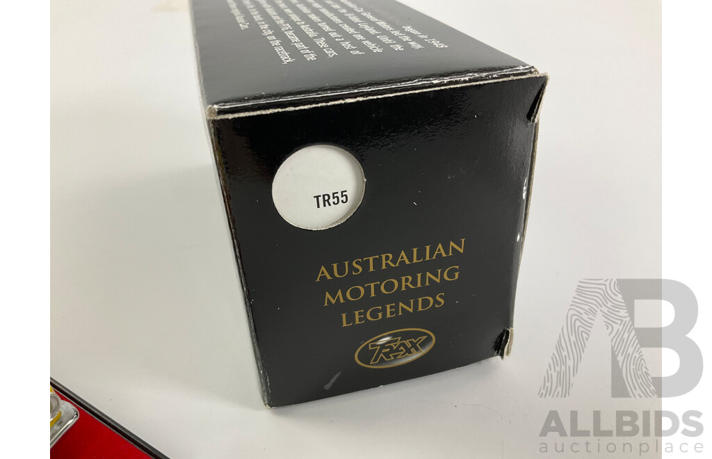 Trax Holden EH Panel Van 1963 Emergency Road Service 1:43 Scale Diecast Model TR55