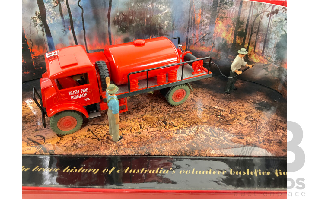 Trux Diecast 1940's Chevrolet Blitz Wagon Fire Fighting Tanker in Scene - 1:50 Scale