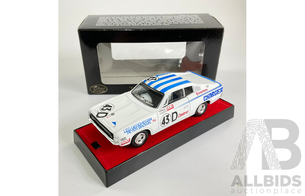 Trax Originals Diecast 1971 Valiant E38 Charger, Leo Geoghegan - 1:43 Scale