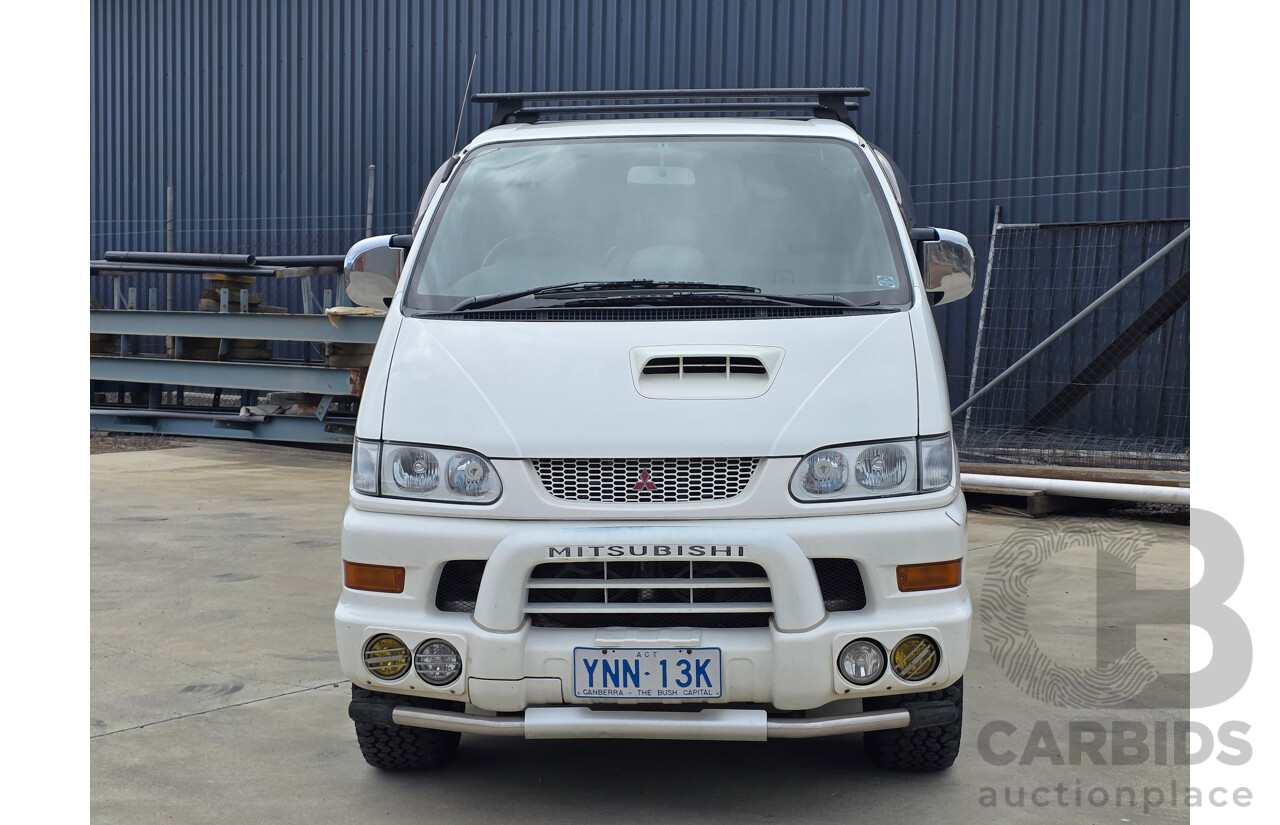 3/2000 Mitsubishi Delica Chamonix (4x4) 4d Van White Turbo Diesel 2.8L