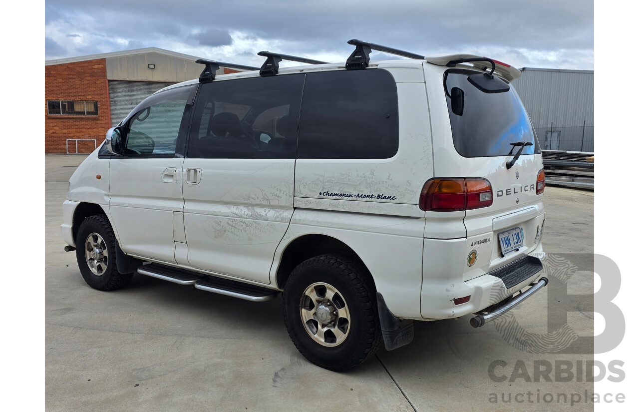 3/2000 Mitsubishi Delica Chamonix (4x4) 4d Van White Turbo Diesel 2.8L
