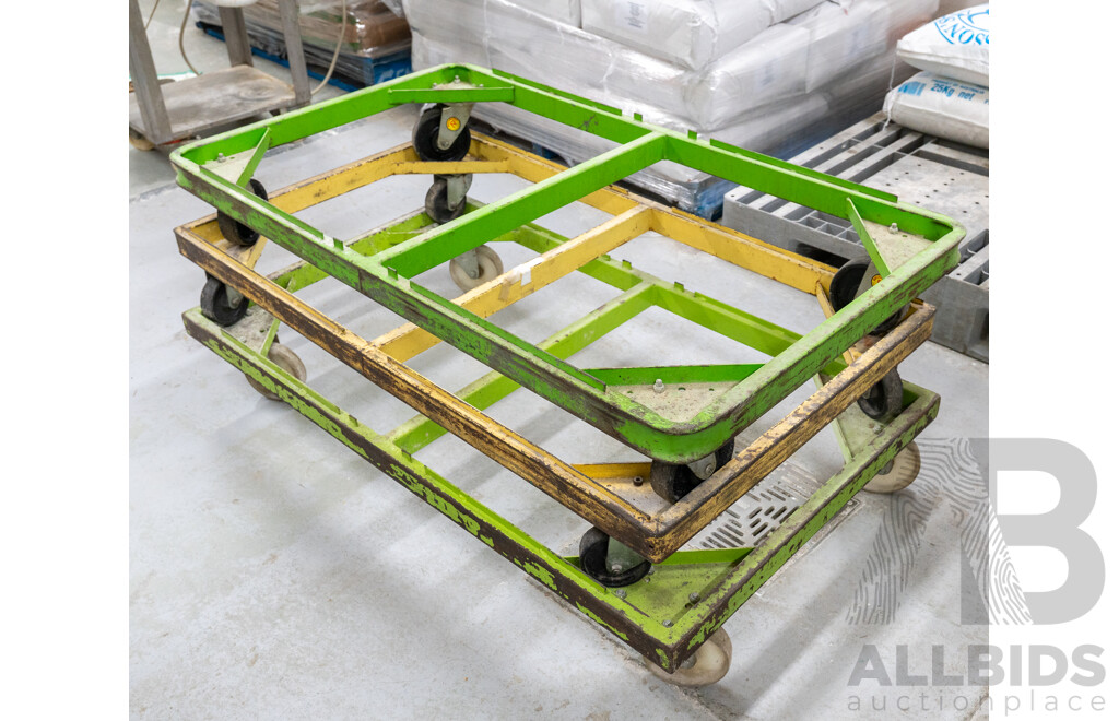 Quantity of 3 Bread Crate Dolly's