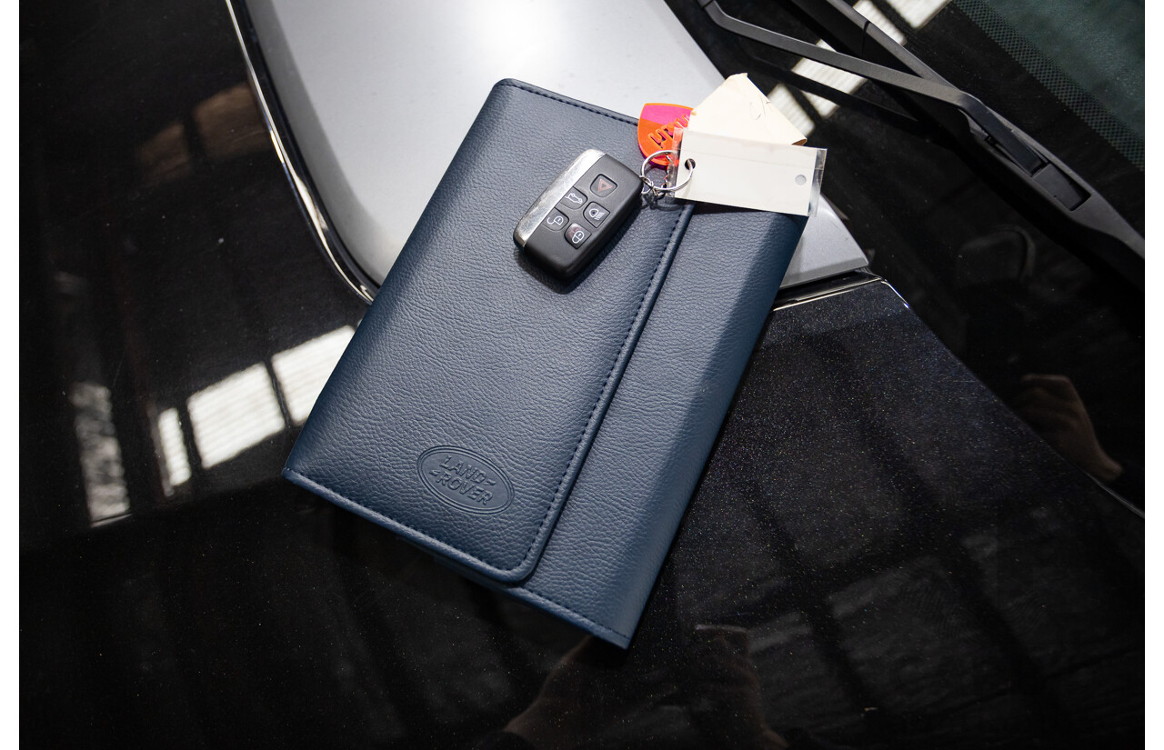 1/2018 Land Rover Discovery Sport TD4 SE (AWD) LC MY18 4d Wagon Santorini Black Turbo Diesel 2.0L