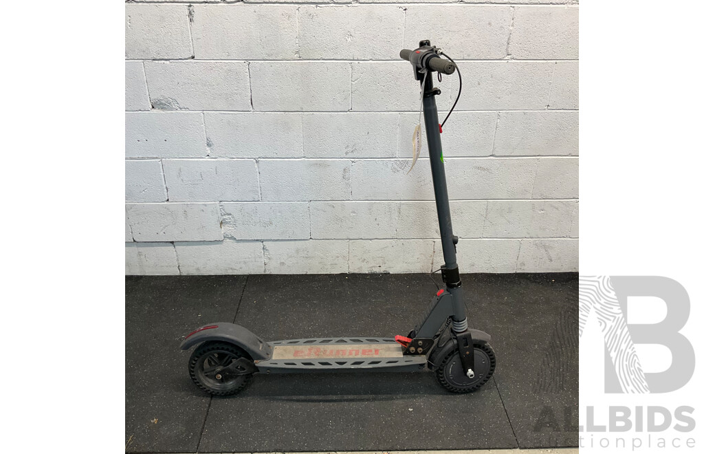 E-Runner Electric Scooter