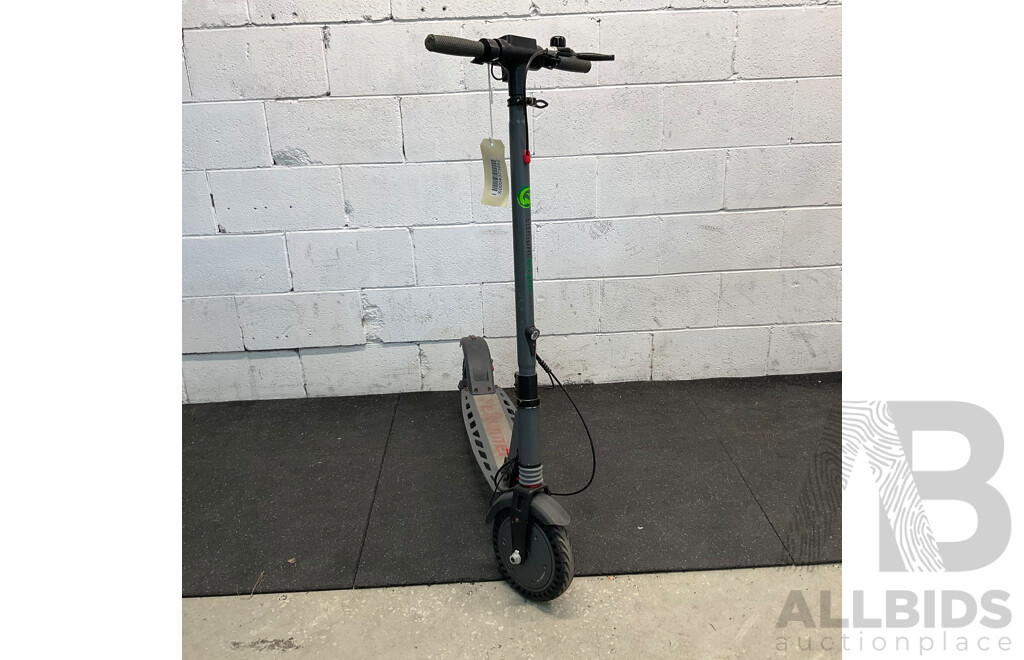 E-Runner Electric Scooter