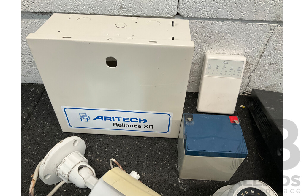 CCTV IP Camera Kit, Including Video Recorder, Several Dome and Bullet Security Cameras