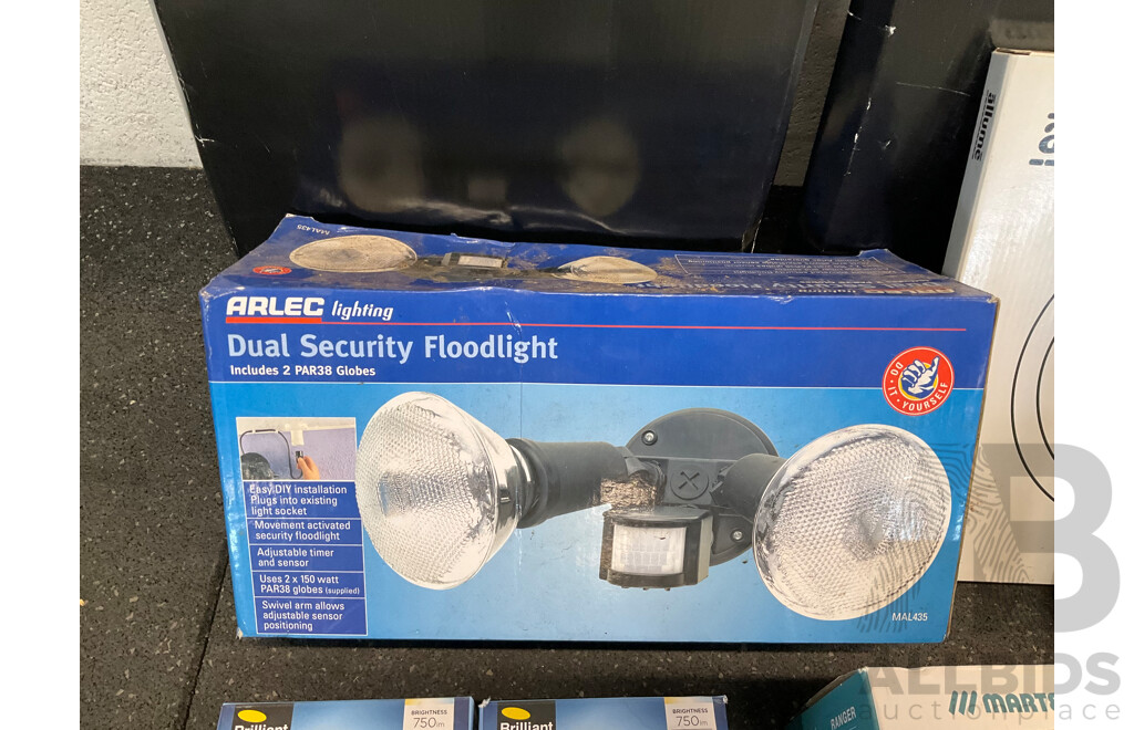 Assorted Lighting Products - LEDVANCE, ALLUME, ARLEC, PHILIPS, BRILLIANT SMART and More - Lot of 22