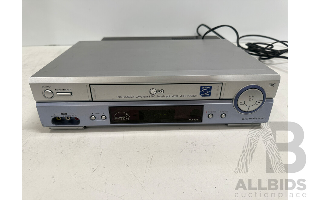 LG FC930W Video Cassette Recorder + Digitech 2 Way VGA/Audio Splitter + Aphex Studio Dominator Model 700