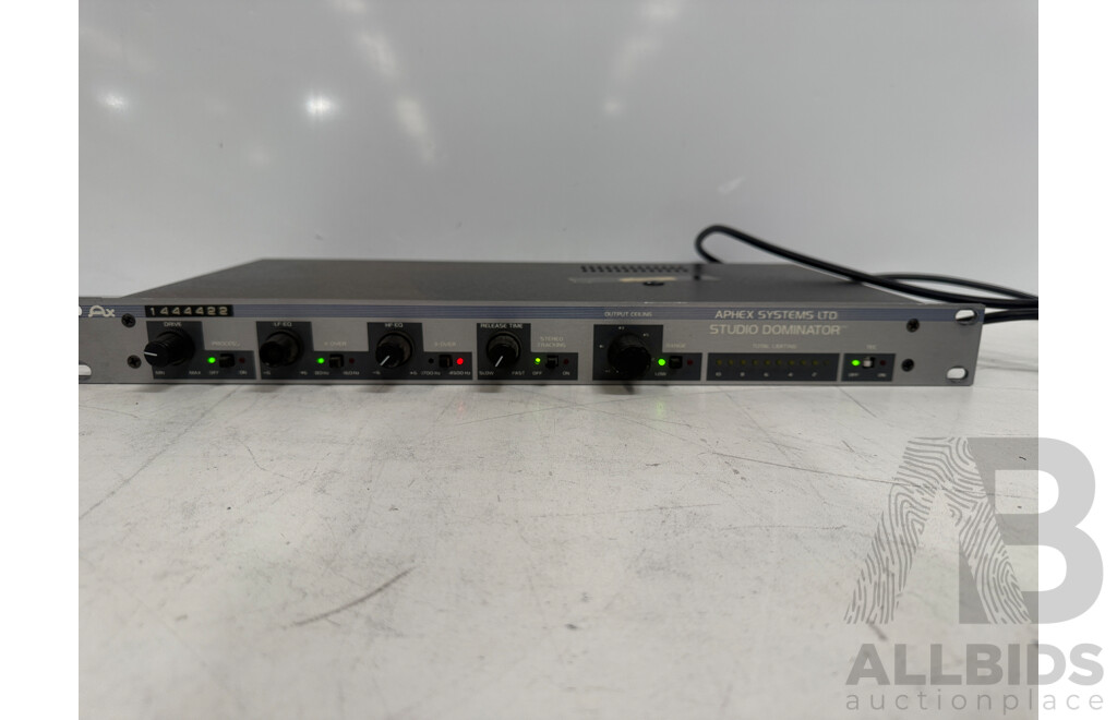 LG FC930W Video Cassette Recorder + Digitech 2 Way VGA/Audio Splitter + Aphex Studio Dominator Model 700