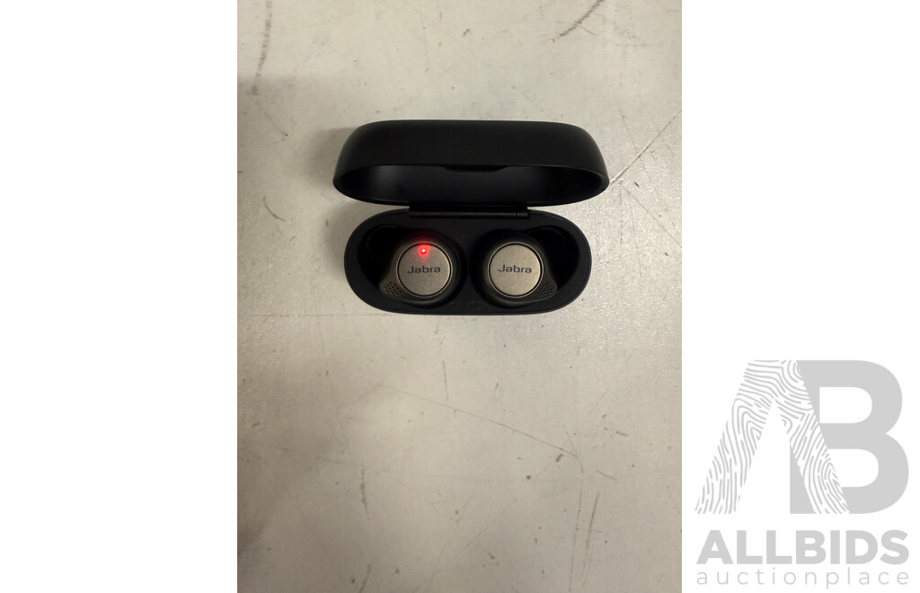 Sonus Faber Pryma Wired Head Phones + Oppo Enco W51 Wireless Headphones + Jabre Wireless Headphones