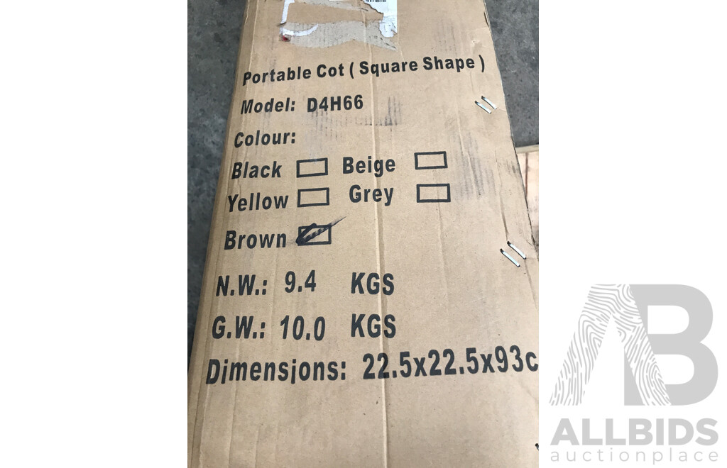 Bugatti Square Portable Baby Portacot Travel Cot - Brand New