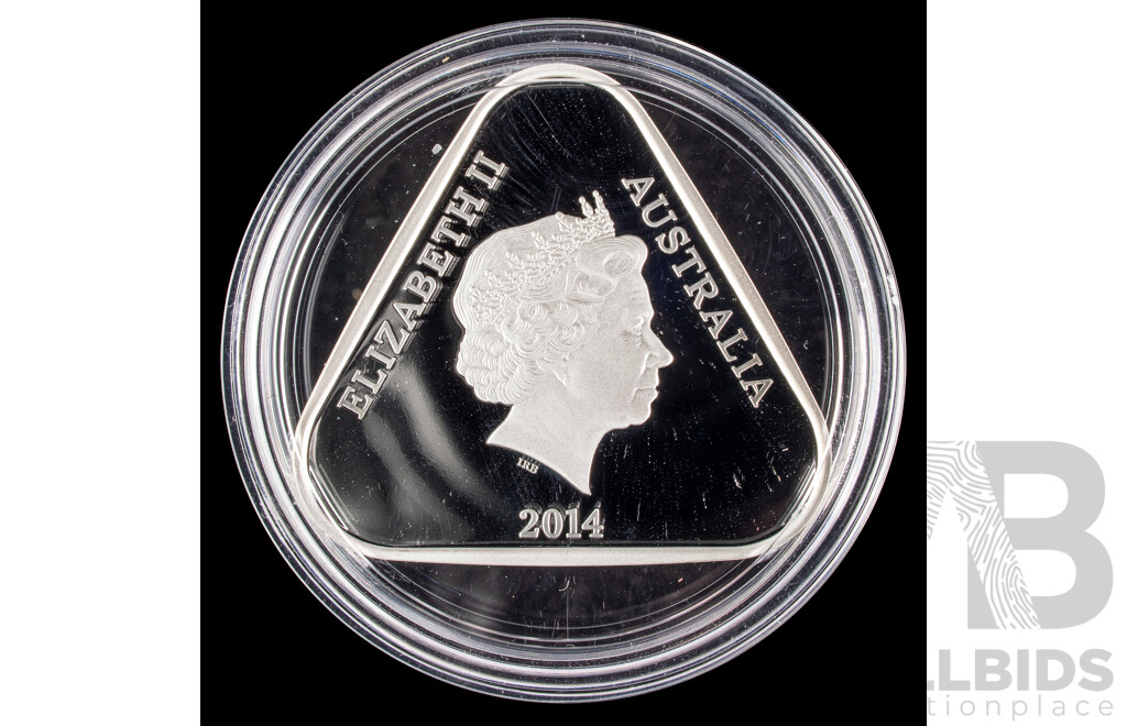Australian RAM 2014 Silver Five Dollar Proof Triangular Coin, Lest We Forget .999