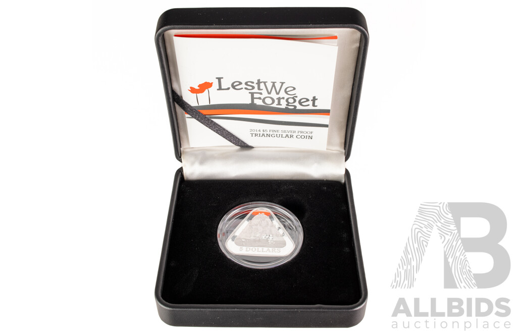 Australian RAM 2014 Silver Five Dollar Proof Triangular Coin, Lest We Forget .999