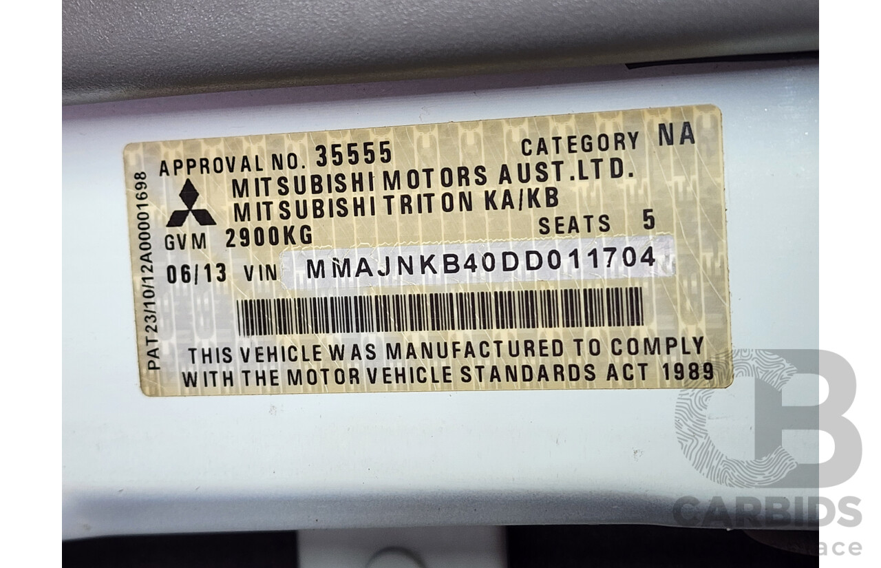 6/2013 Mitsubishi Triton GLX (4x4) MN MY13 Double Cab Utility White 2.5L