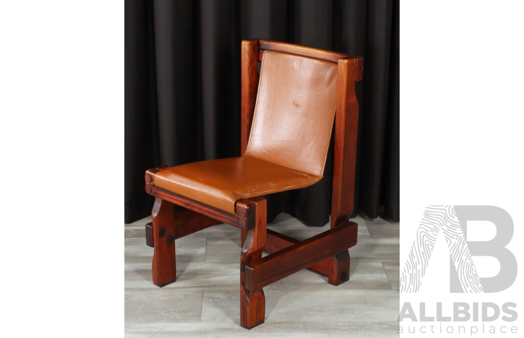 Post and Rail Seven Piece Dining Suite