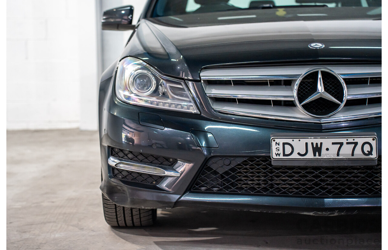 01/2014 Mercedes-Benz C250 Avantgarde W204 MY14 4d Sedan Magnetite Black Metallic Turbo 1.8L