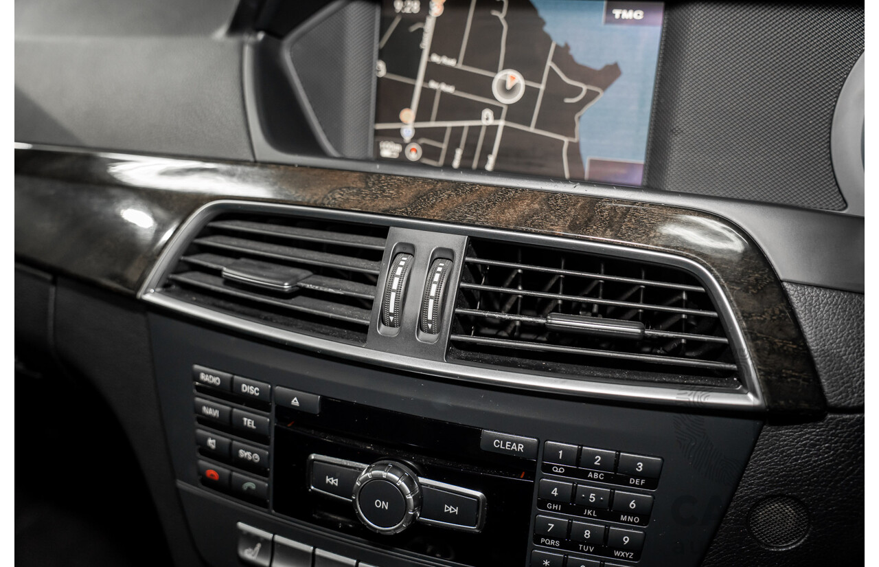 01/2014 Mercedes-Benz C250 Avantgarde W204 MY14 4d Sedan Magnetite Black Metallic Turbo 1.8L
