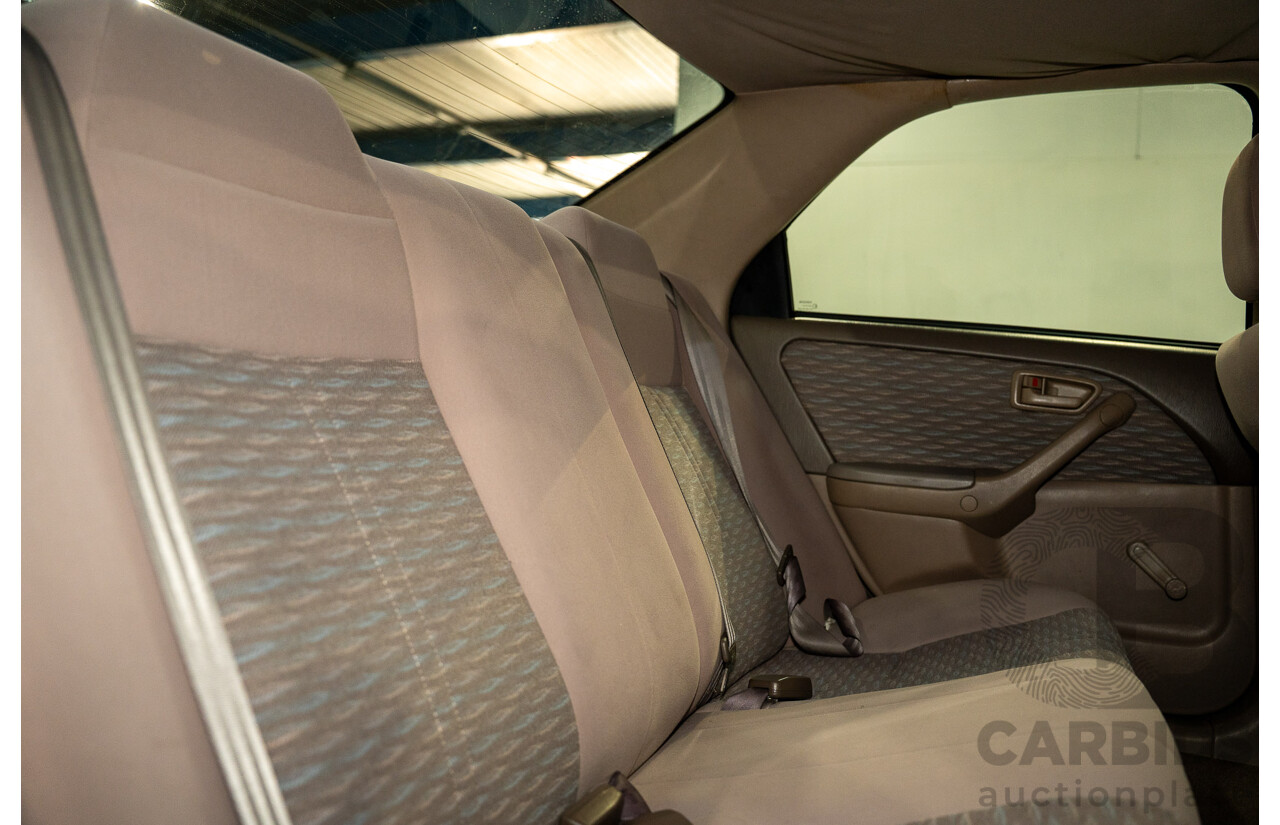 9/1999 Toyota Camry CSi SXV20R 4d Sedan Parchment Metallic 2.2L