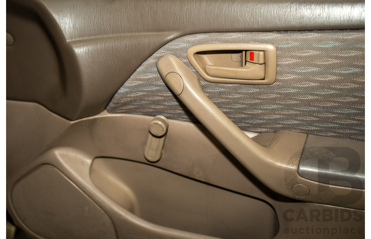 9/1999 Toyota Camry CSi SXV20R 4d Sedan Parchment Metallic 2.2L