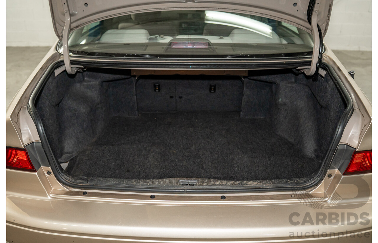 9/1999 Toyota Camry CSi SXV20R 4d Sedan Parchment Metallic 2.2L