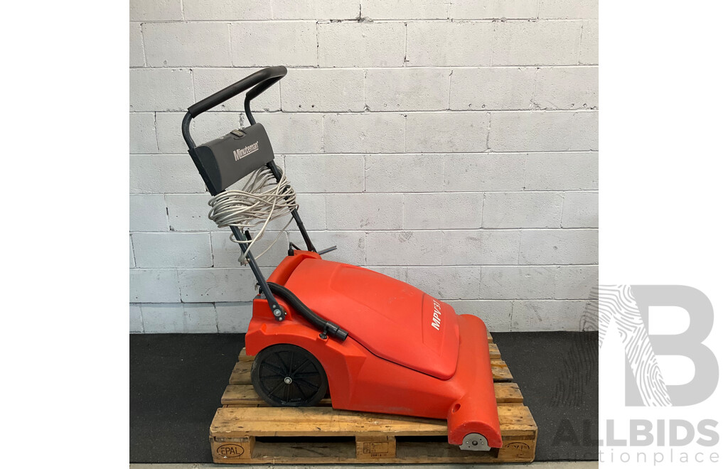Minuteman MPV31 Wide Area Walk Behind Commercial Vacuum